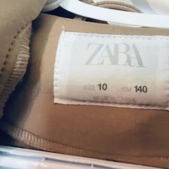 Kids 10 years old girl zara beige jacket - Picture 2 of 2
